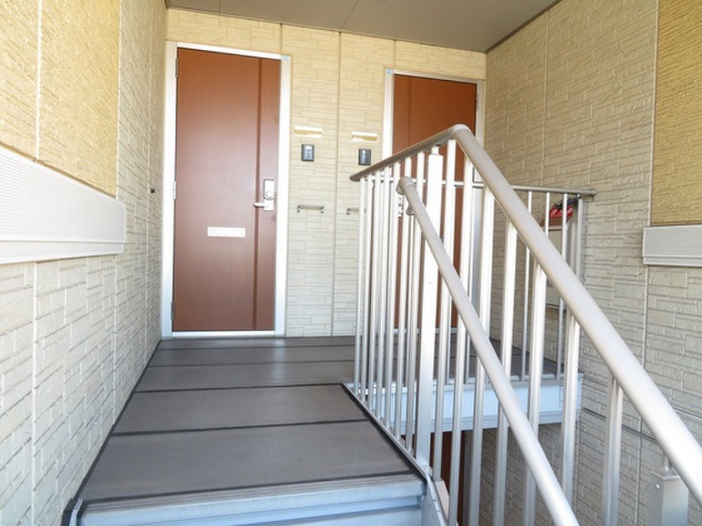 (15/19) 玄関 (15/19) 玄関