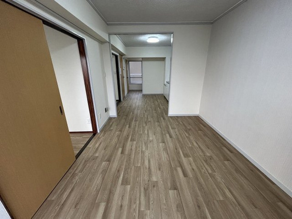 (2/20) 居室・リビング (2/20) 居室・リビング