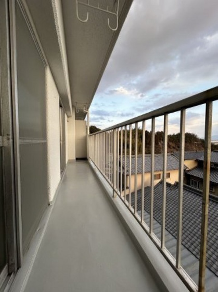 (9/20) バルコニー (9/20) バルコニー