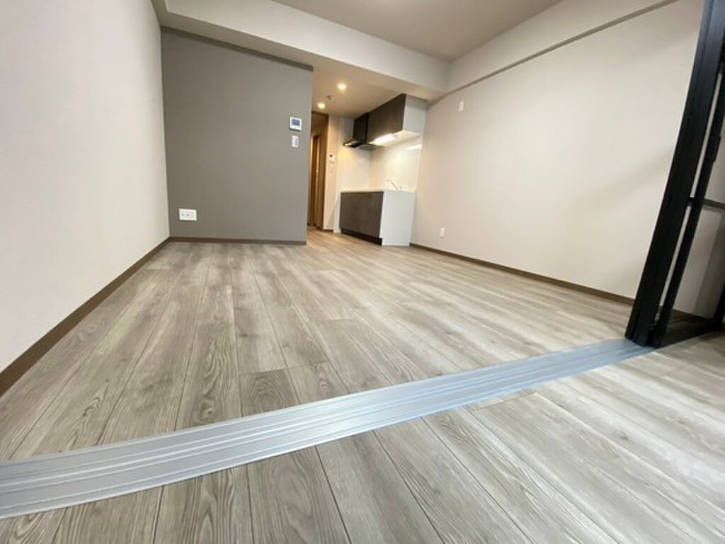 (2/20) 居室・リビング (2/20) 居室・リビング