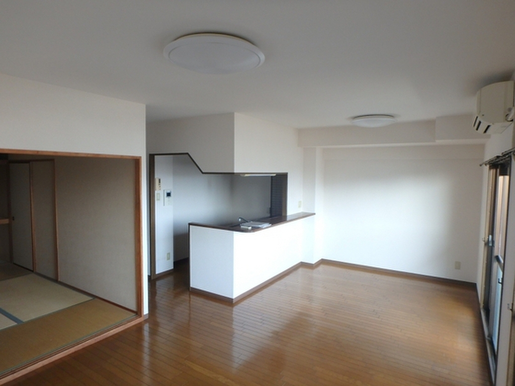 (2/22) 居室・リビング