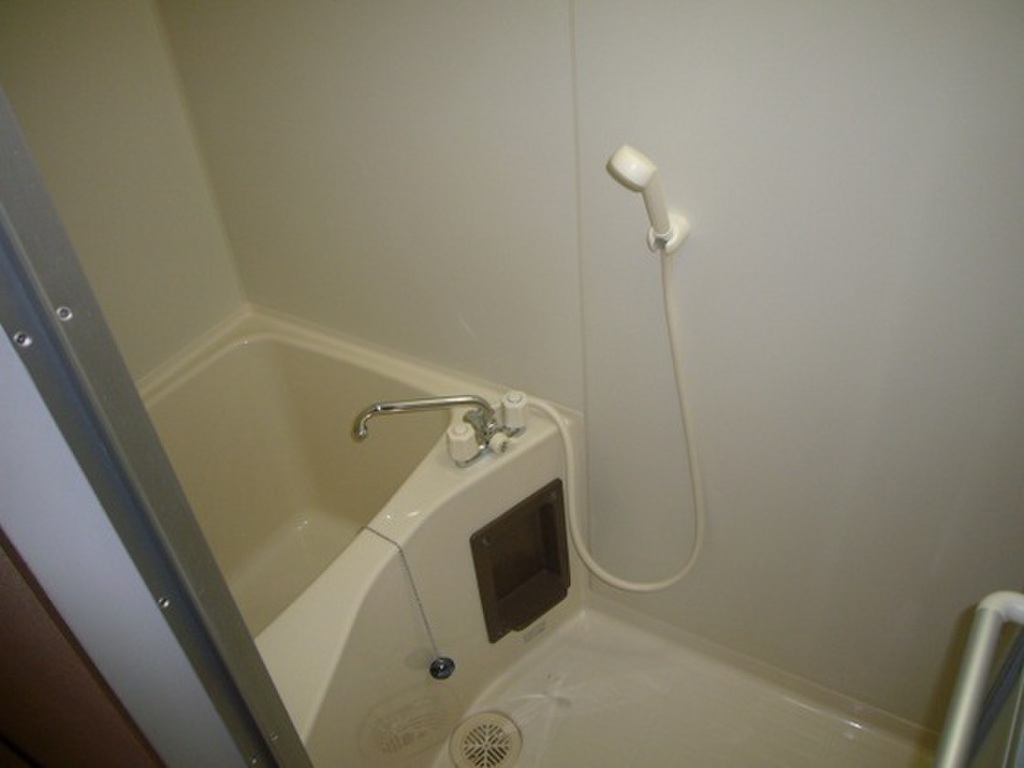 (4/14) 他号室のお写真です (4/14) 他号室のお写真です