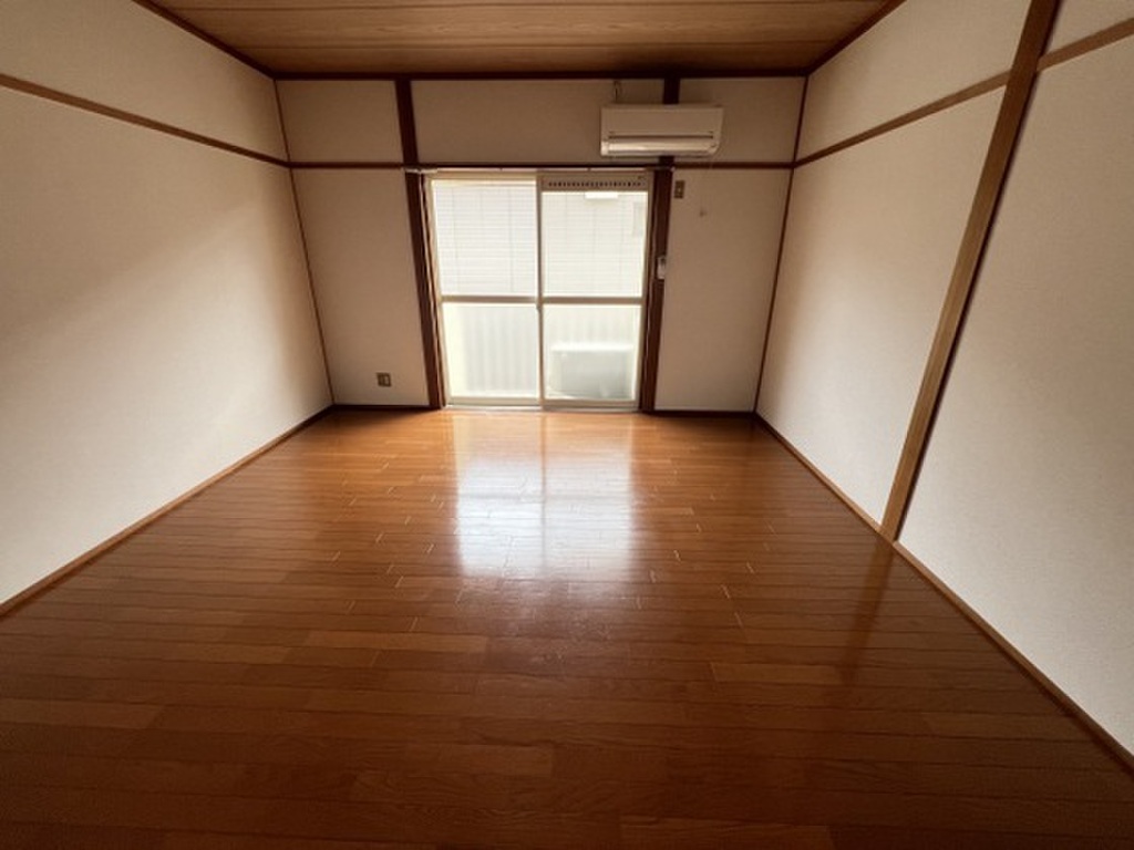 (2/13) 他号室のお写真です