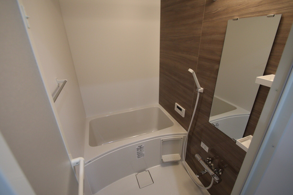 (4/18) バス (4/18) バス