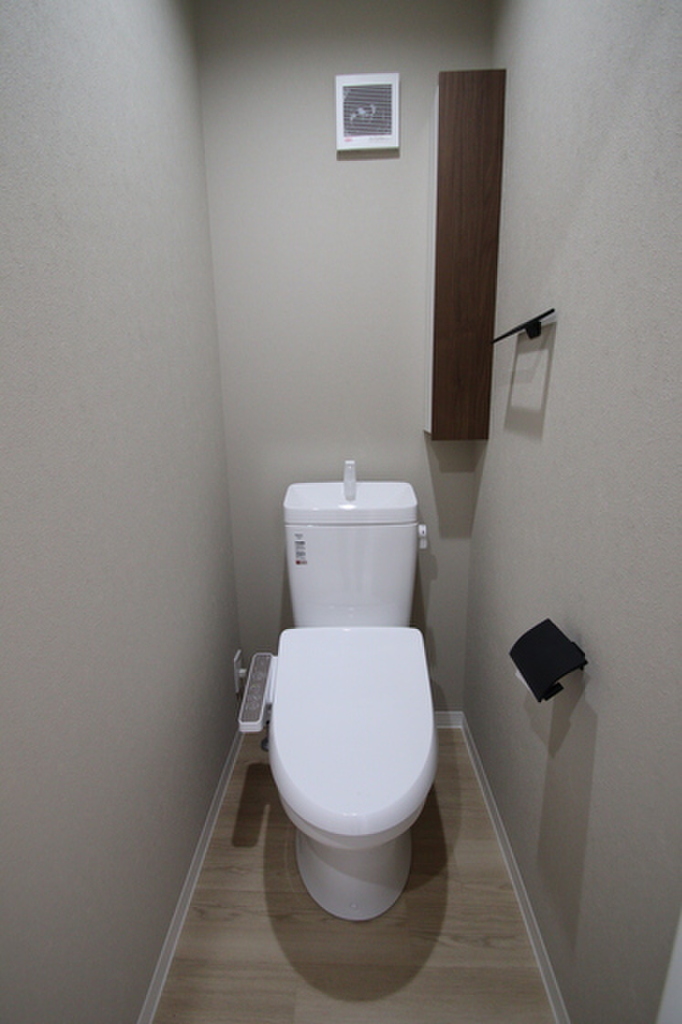 (5/18) トイレ (5/18) トイレ