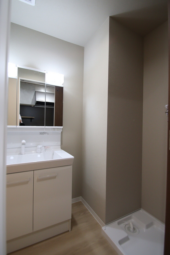 (6/18) 洗面所 (6/18) 洗面所