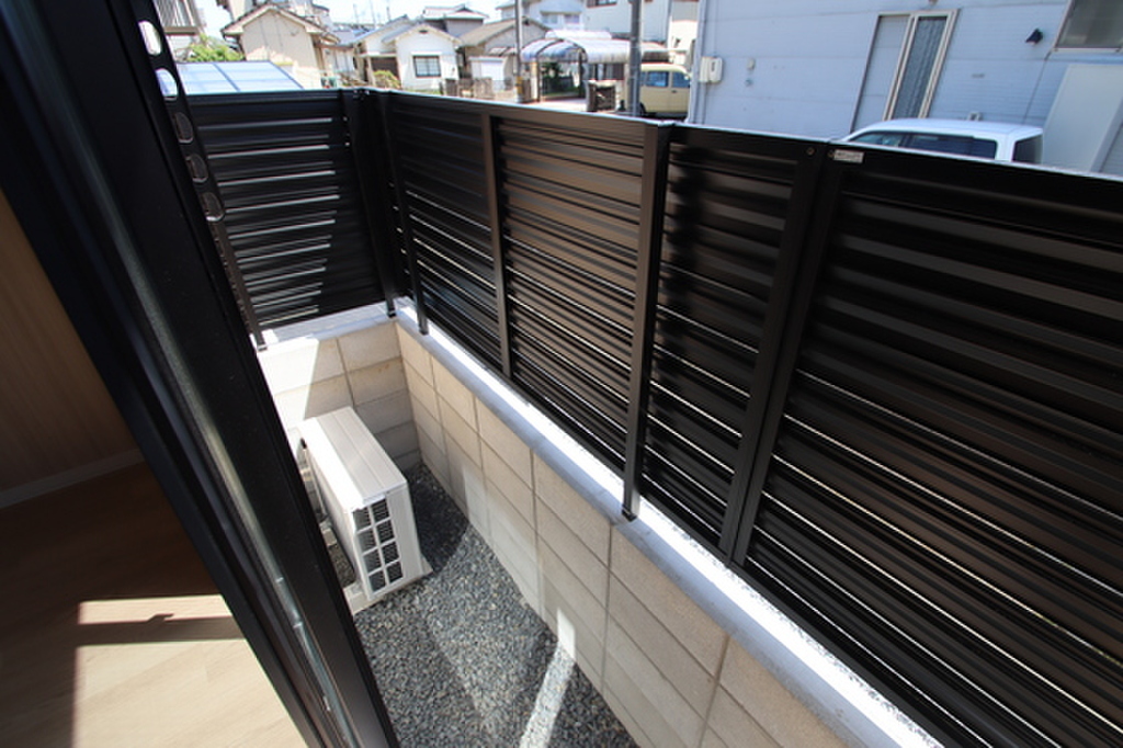 (9/18) 庭 (9/18) 庭