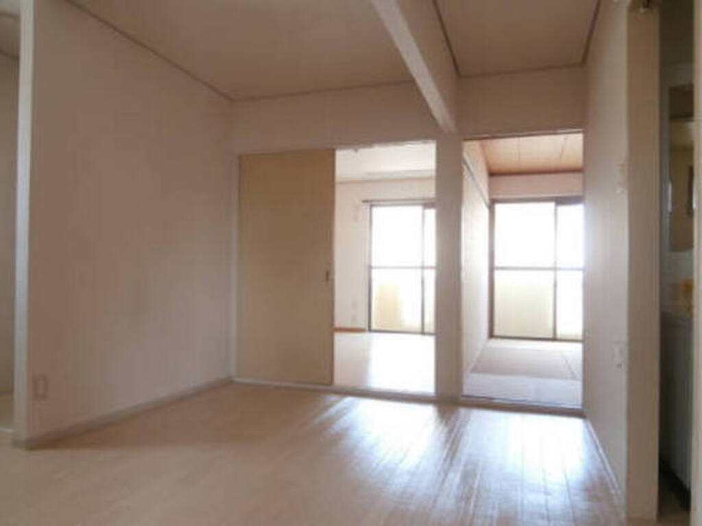 (2/21) 居室・リビング (2/21) 居室・リビング