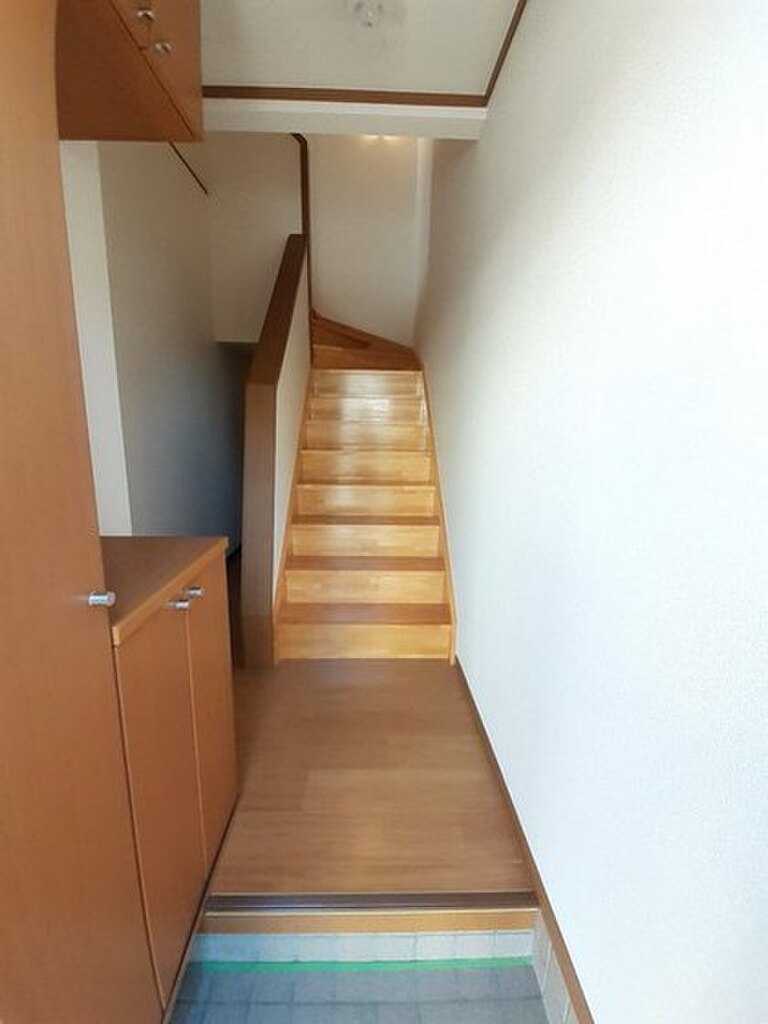 (10/15) 玄関 (10/15) 玄関