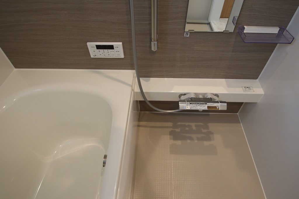 (18/29) バス (18/29) バス