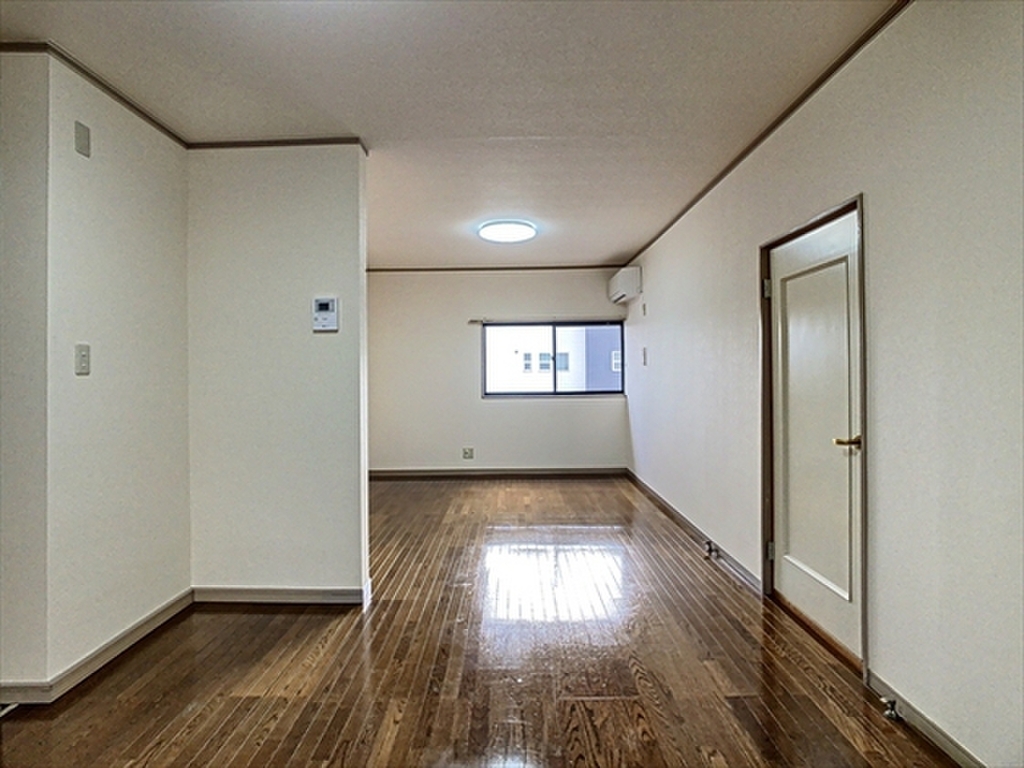 (15/24) 居室・リビング