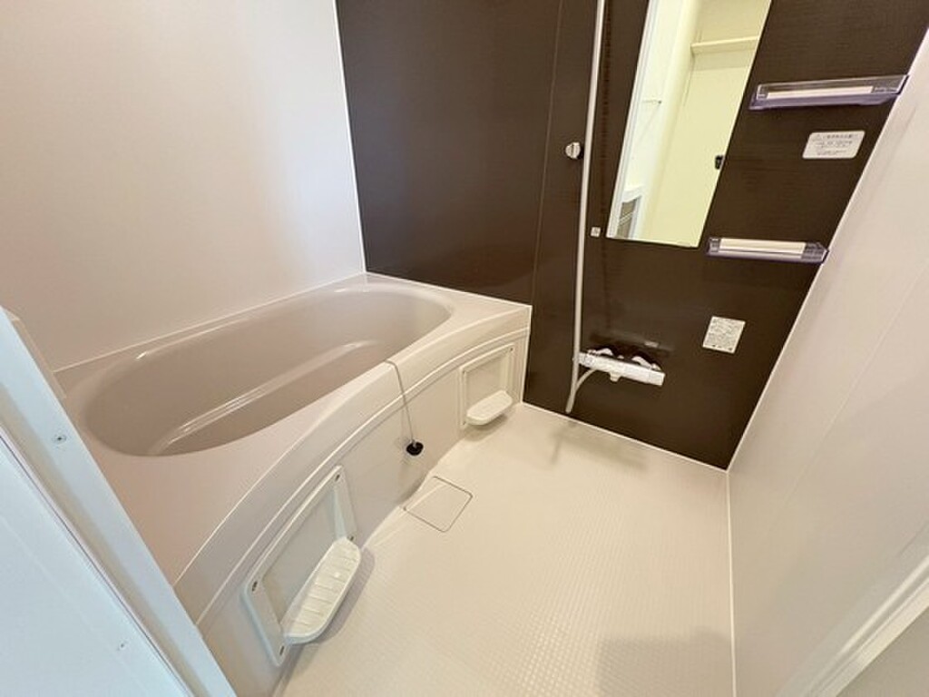 (4/20) ※参考 同シリーズの写真です (4/20) ※参考 同シリーズの写真です