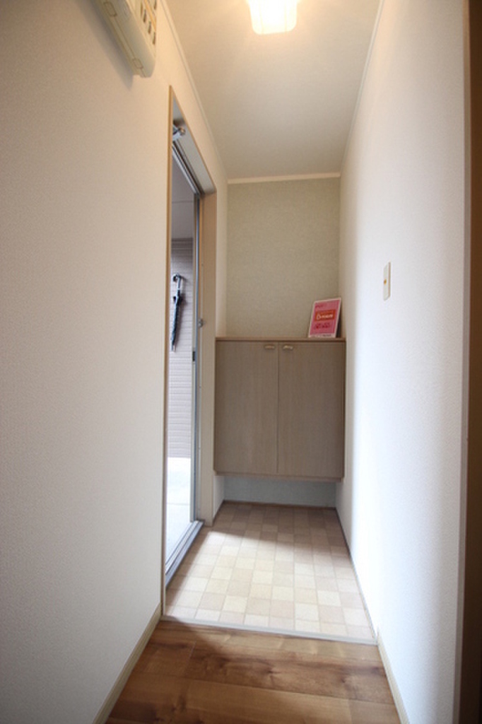 (9/23) 玄関 (9/23) 玄関