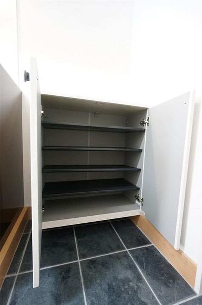 (15/24) 玄関 (15/24) 玄関