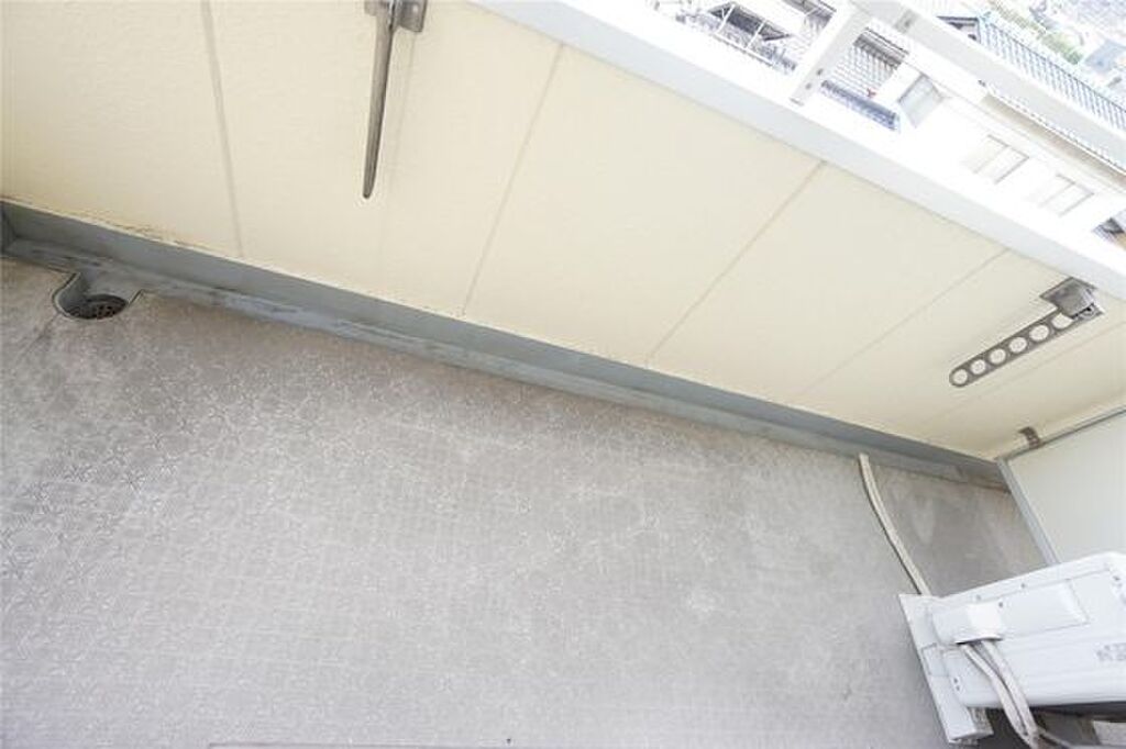 (12/19) バルコニー