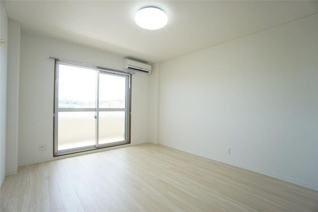 (14/19) 居室・リビング