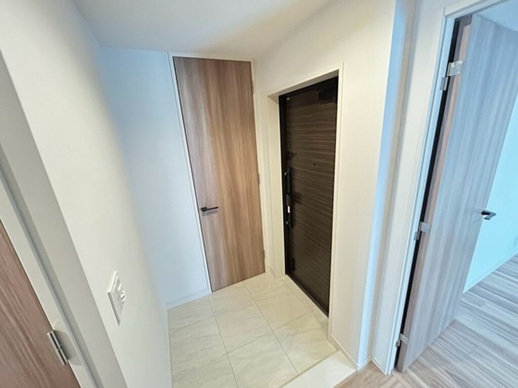 (9/14) 玄関 (9/14) 玄関