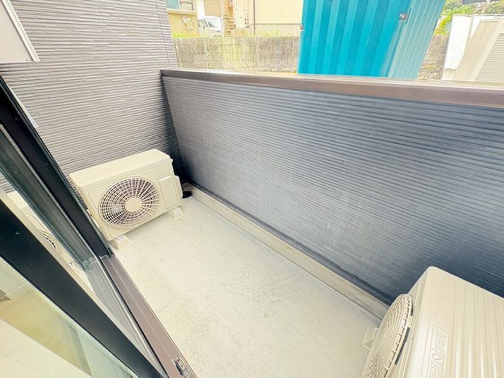 (12/21) バルコニー