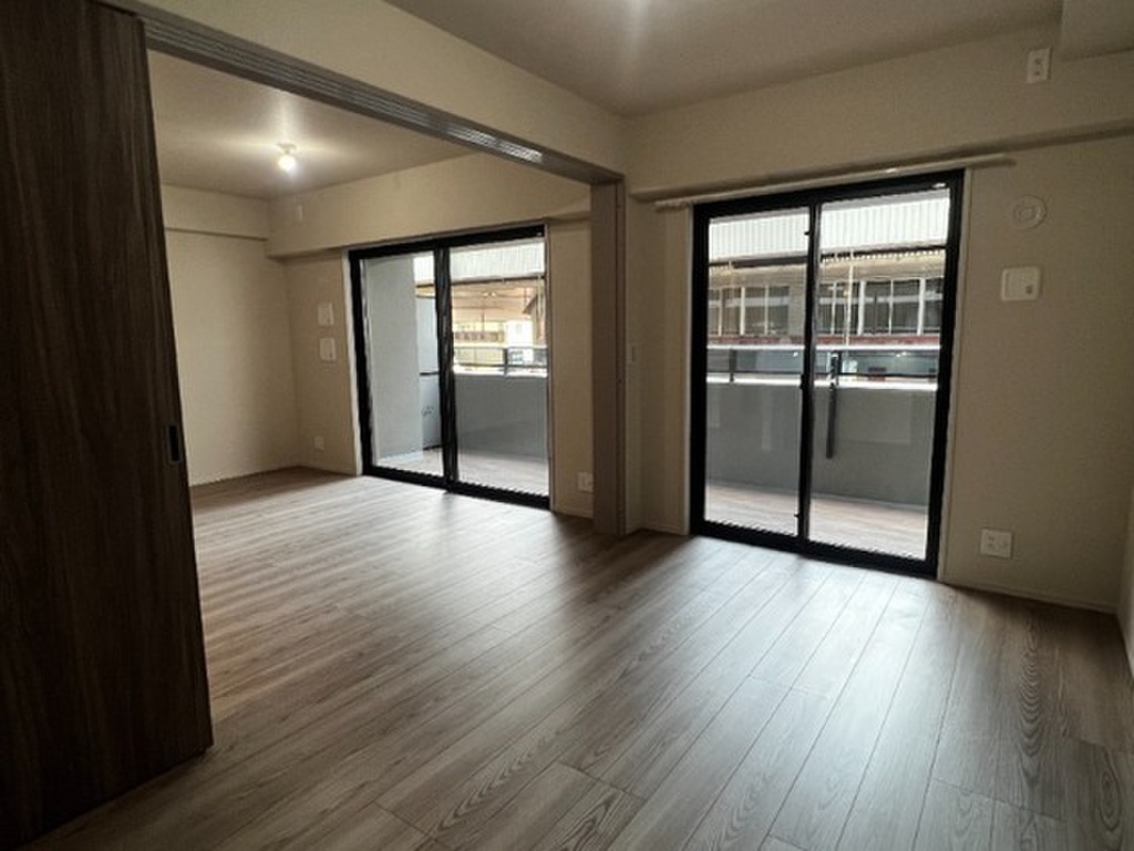 (8/19) バルコニー (8/19) バルコニー