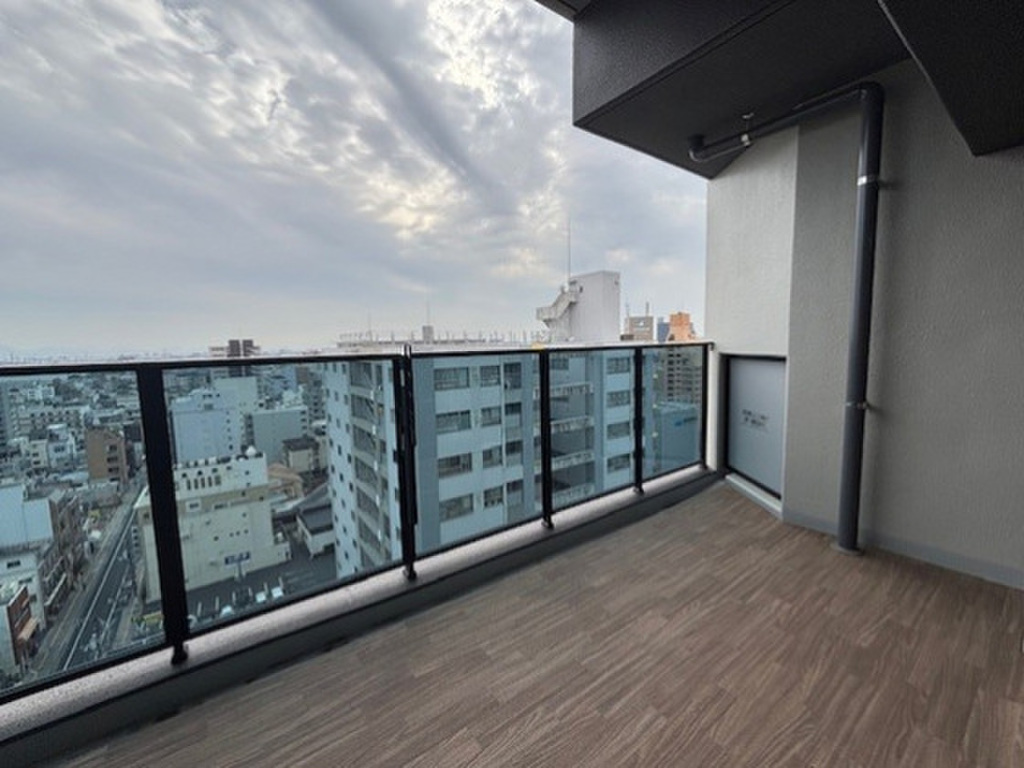 (8/20) バルコニー