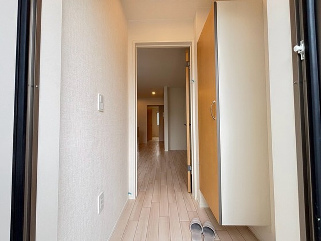 (11/18) ※写真は内装イメージになります (11/18) ※写真は内装イメージになります