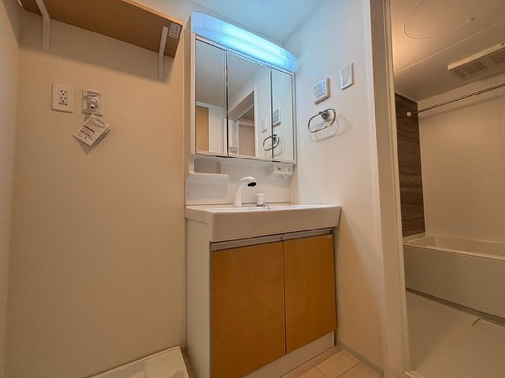 (6/18) ※写真は内装イメージになります (6/18) ※写真は内装イメージになります