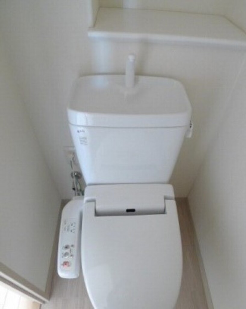 (5/20) トイレ (5/20) トイレ