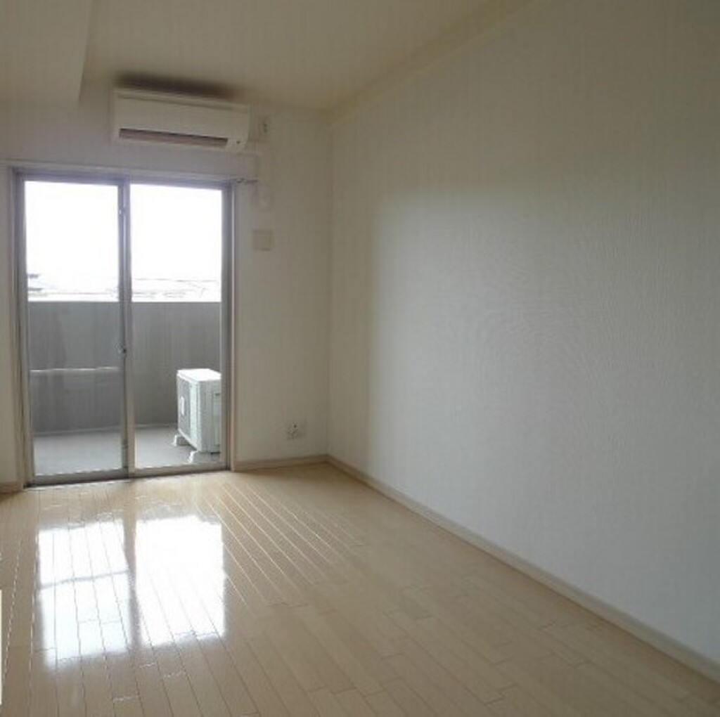 (8/20) バルコニー (8/20) バルコニー