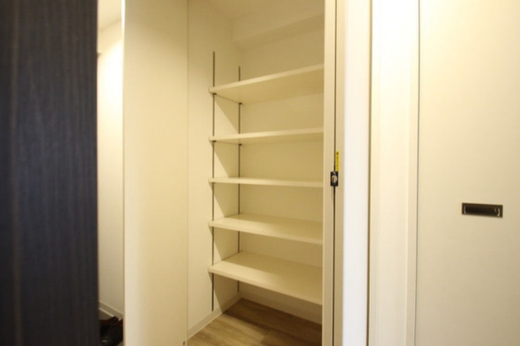 (11/23) 玄関 (11/23) 玄関