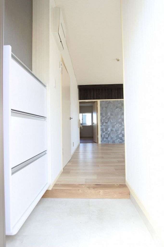 (9/20) 玄関 (9/20) 玄関