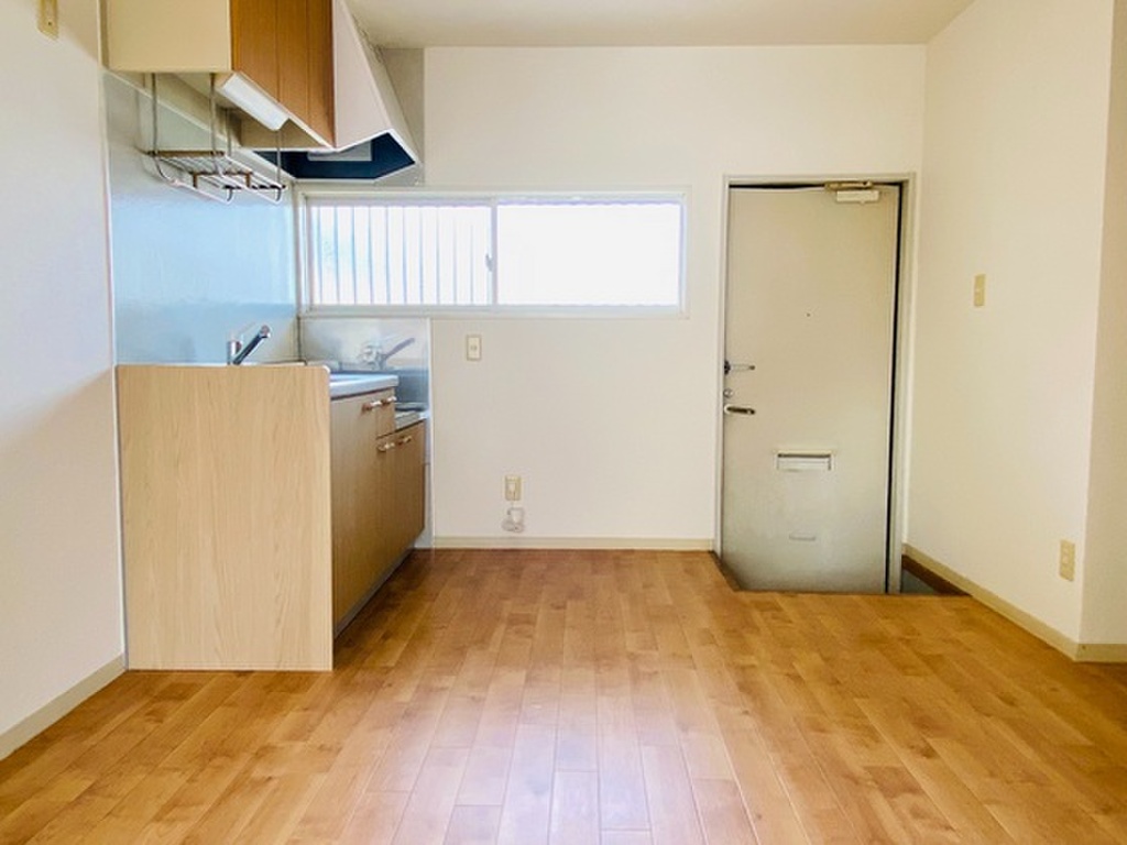 (16/20) キッチン