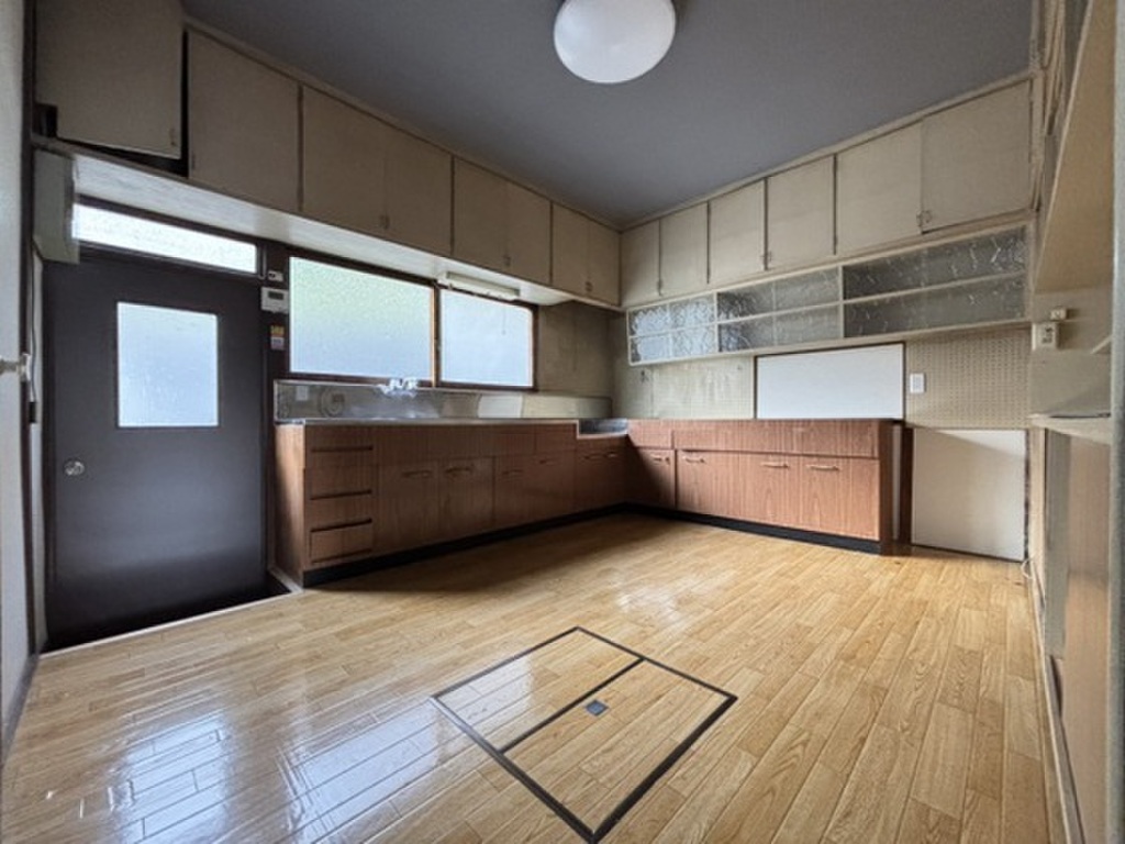 (2/19) 居室・リビング (2/19) 居室・リビング