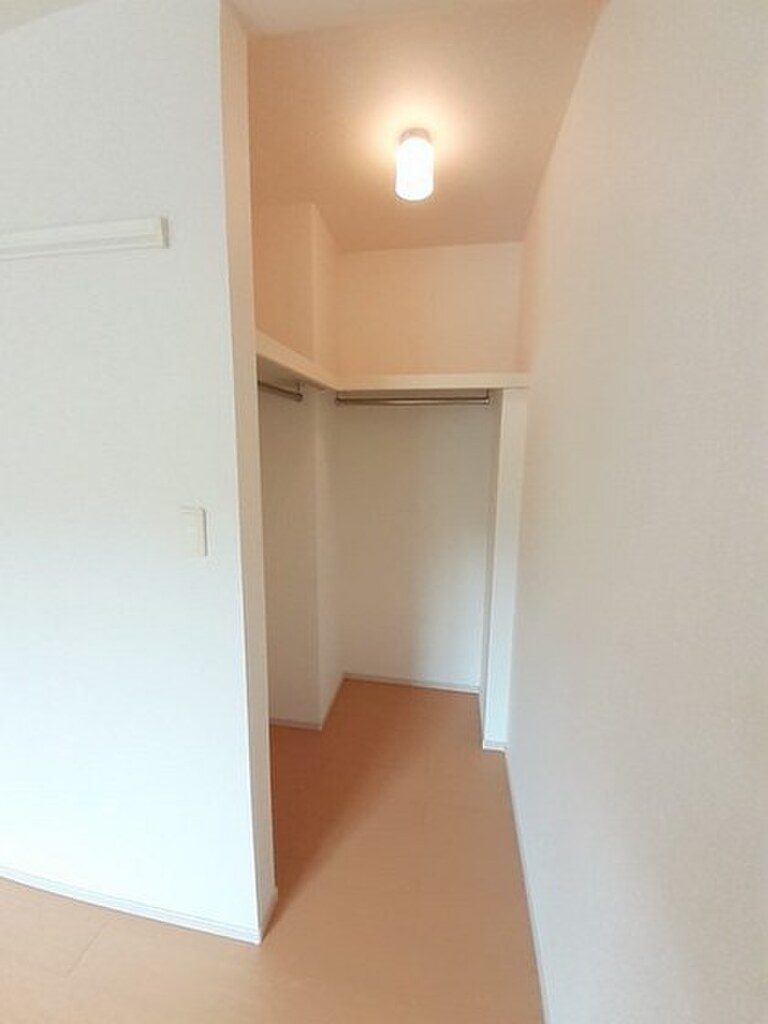 (8/15) 収納 (8/15) 収納