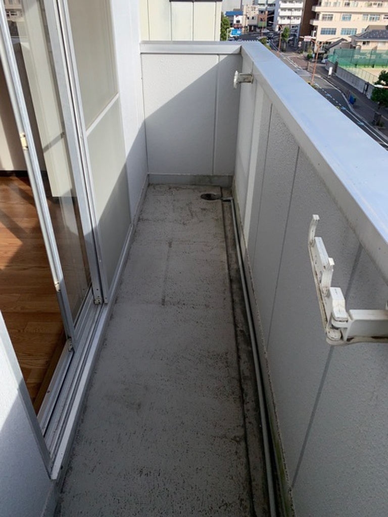 (8/16) バルコニー