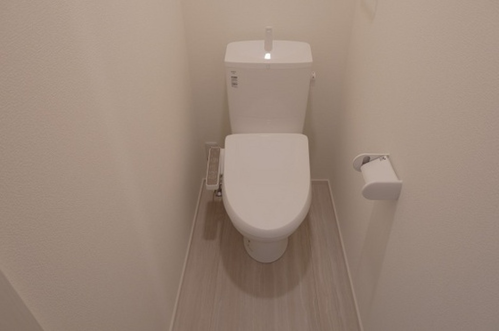 (5/22) ※掲載写真は同マンション別部屋参考写真となります。