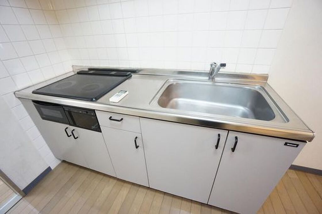 (20/24) キッチン