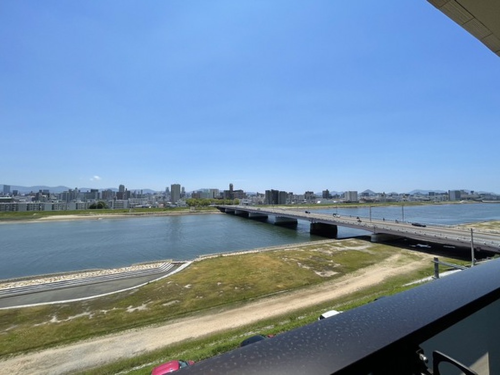 (12/26) 眺望 (12/26) 眺望