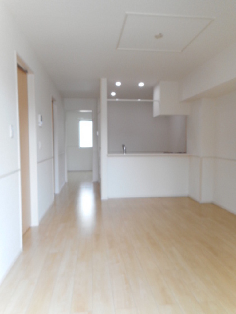 (2/15) 居室・リビング (2/15) 居室・リビング