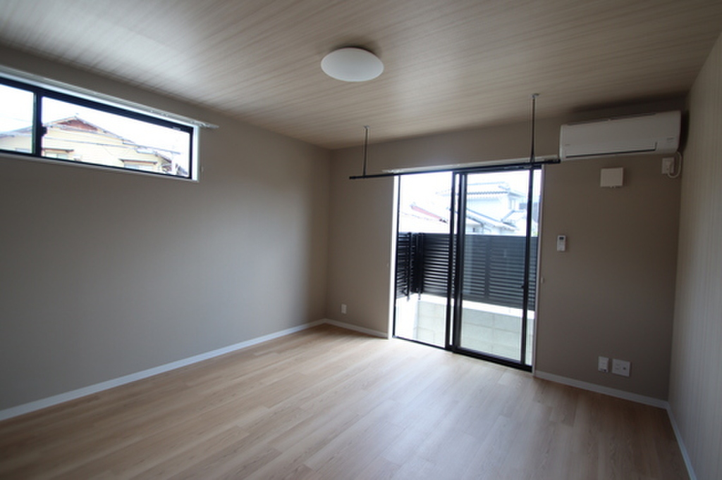 (2/22) 居室・リビング (2/22) 居室・リビング