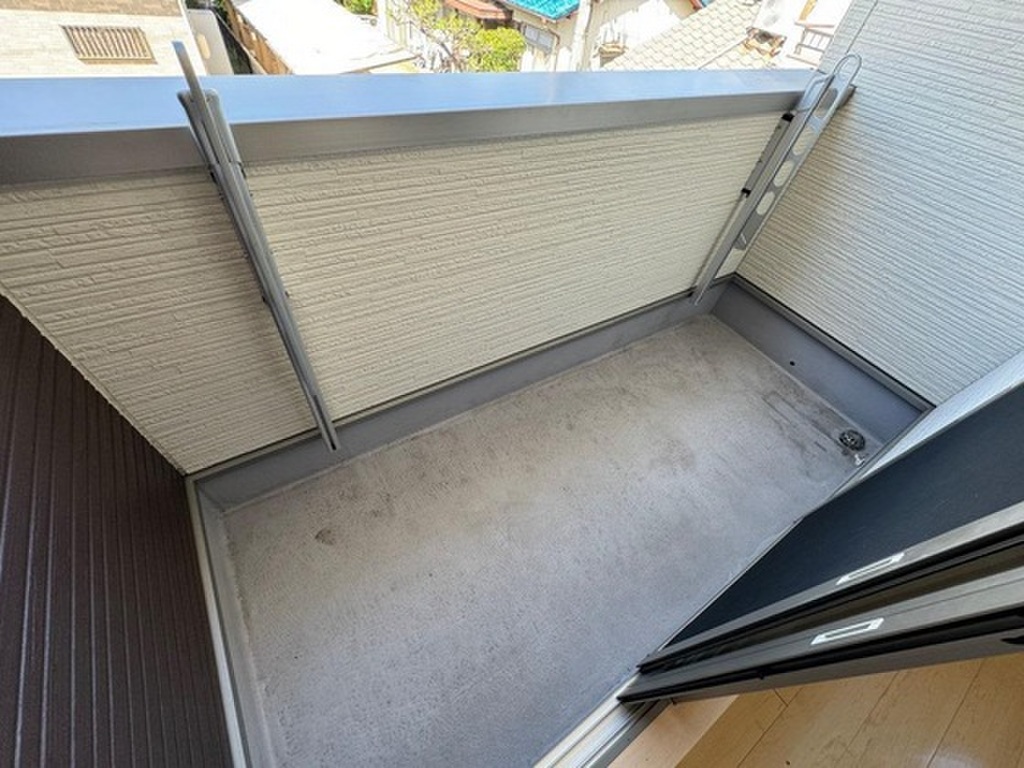 (11/17) バルコニー