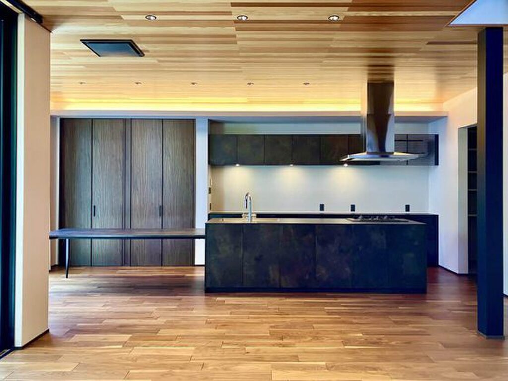 (2/20) 居室・リビング (2/20) 居室・リビング