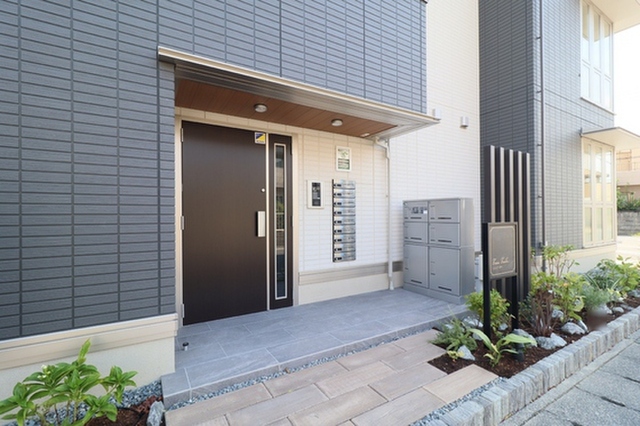 トリシア田中