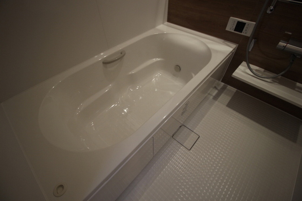 (3/16) バス (3/16) バス