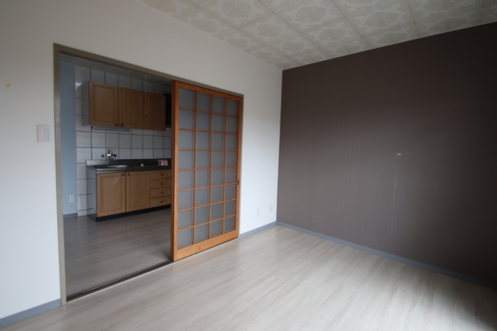 (2/20) 居室・リビング (2/20) 居室・リビング