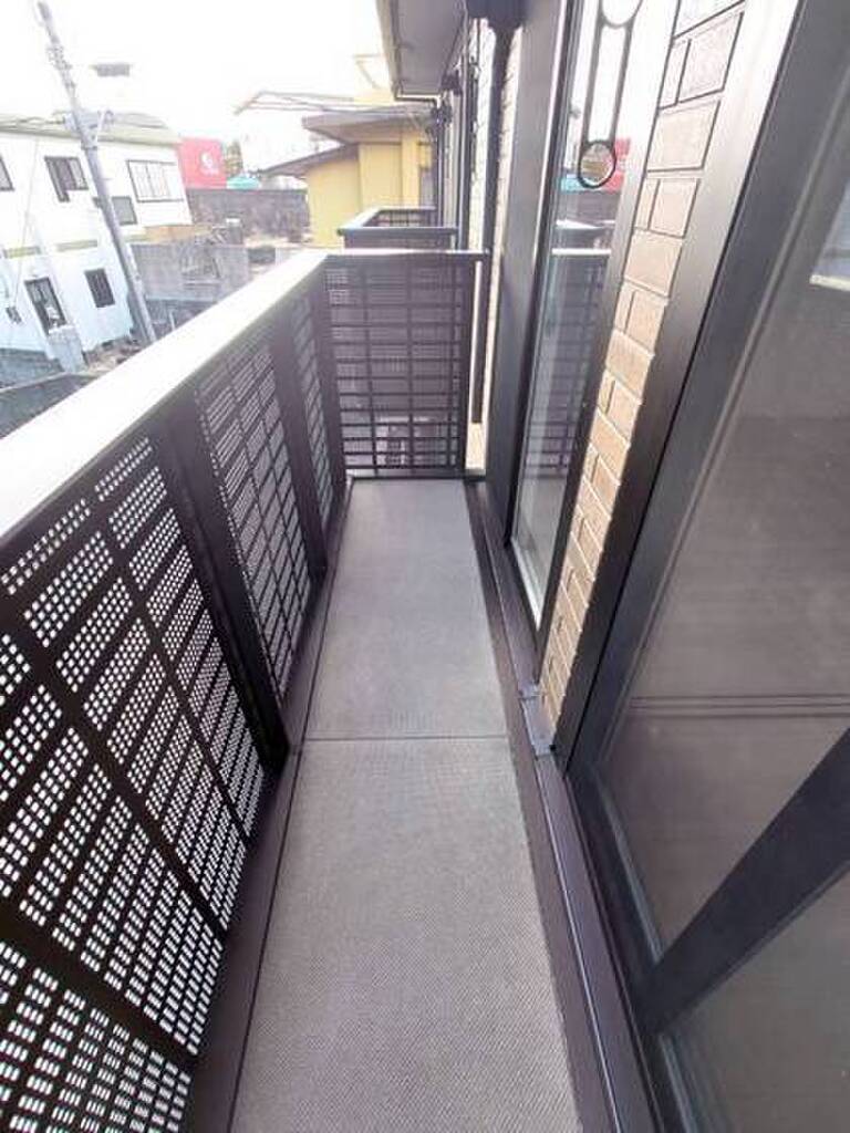 (10/18) バルコニー (10/18) バルコニー