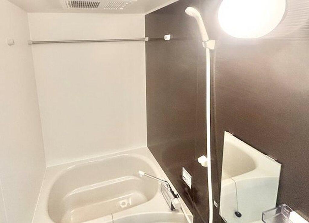 (14/19) バス (14/19) バス