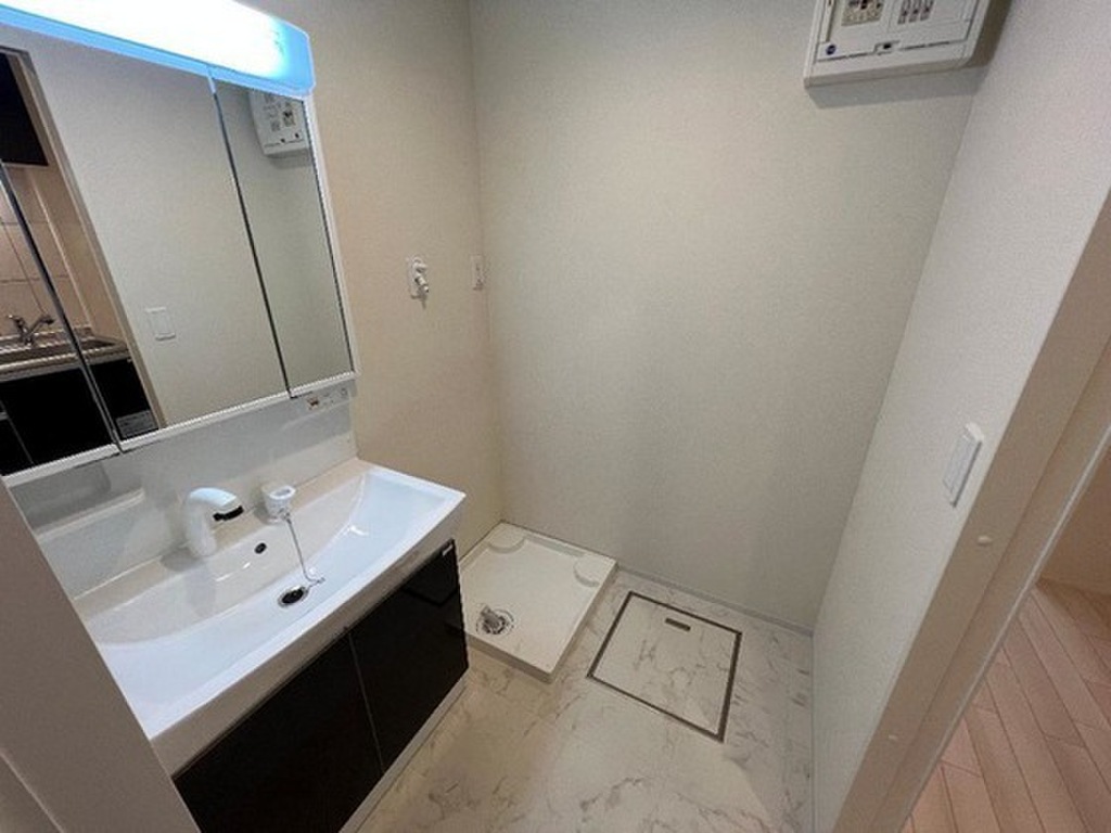 (6/18) 洗面所 (6/18) 洗面所