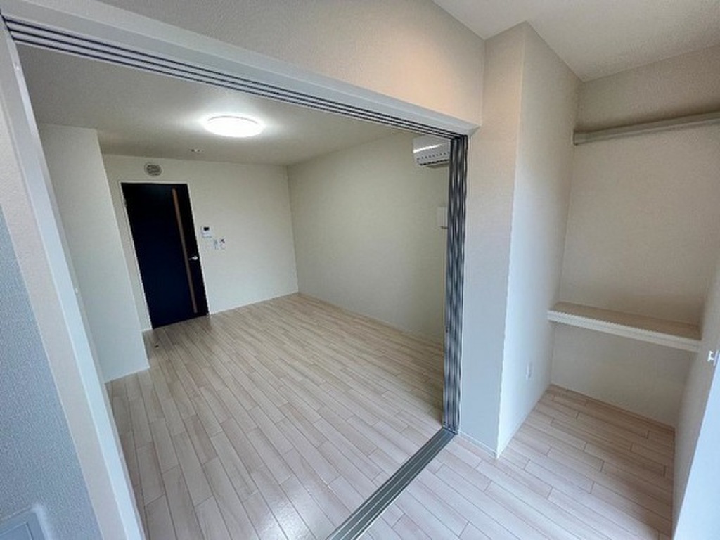 (8/18) バルコニー (8/18) バルコニー