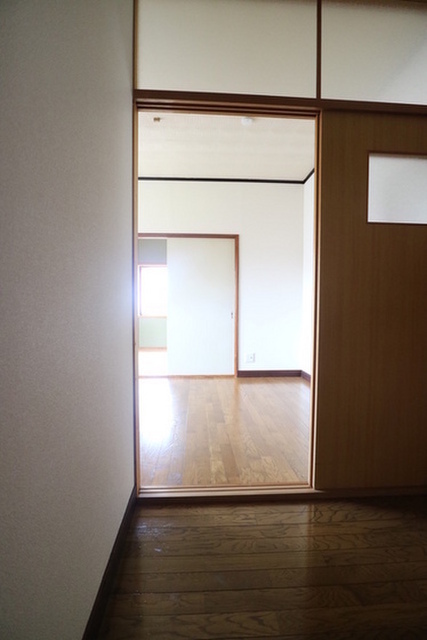 村田邸