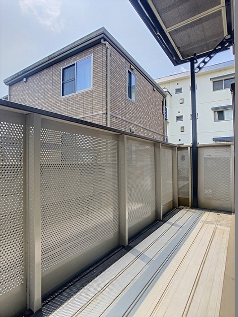 (8/24) バルコニー (8/24) バルコニー